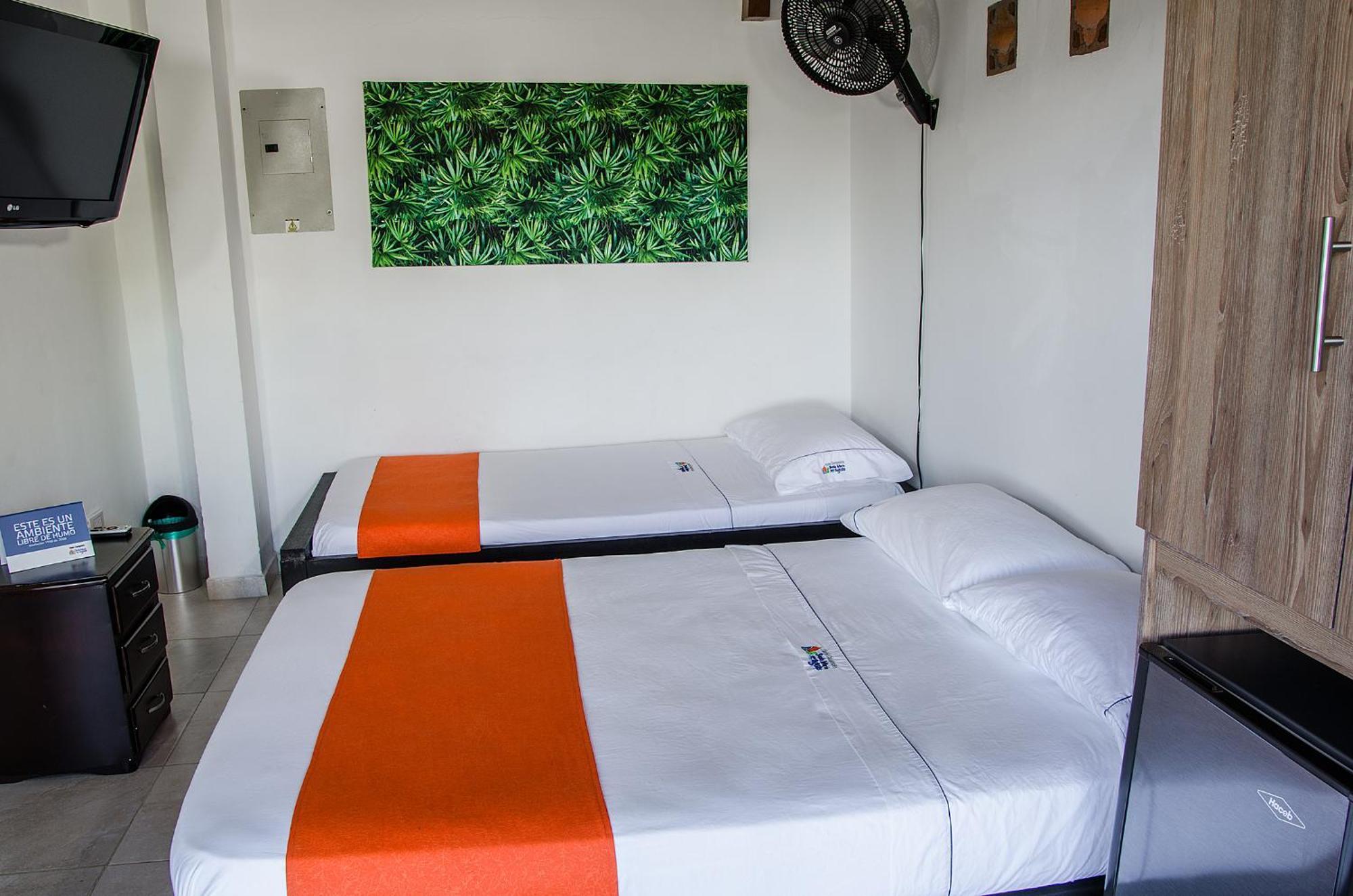 Hotel Santa Maria De Las Aguas Penol Guatape Room photo