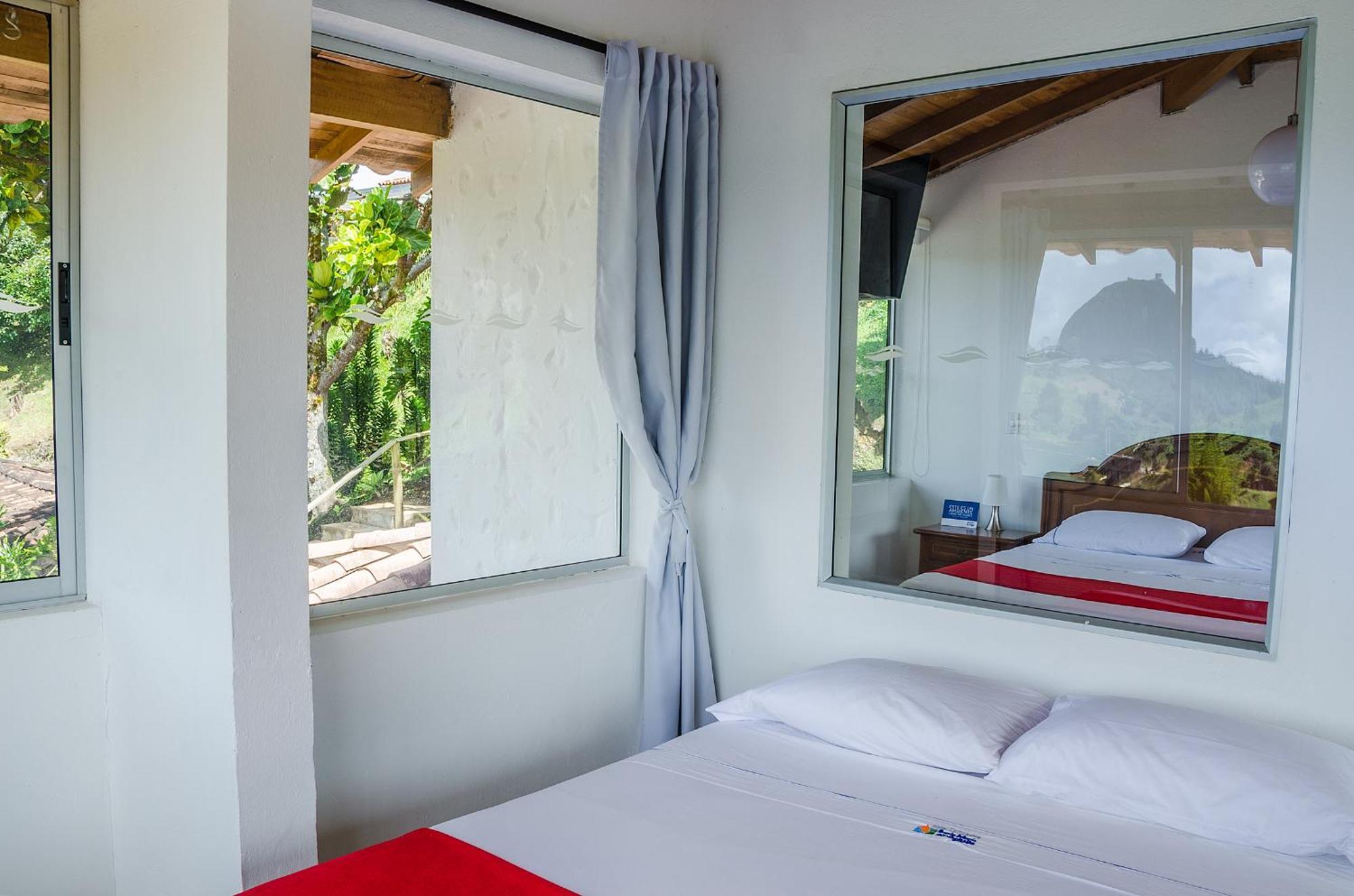 Hotel Santa Maria De Las Aguas Penol Guatape Room photo