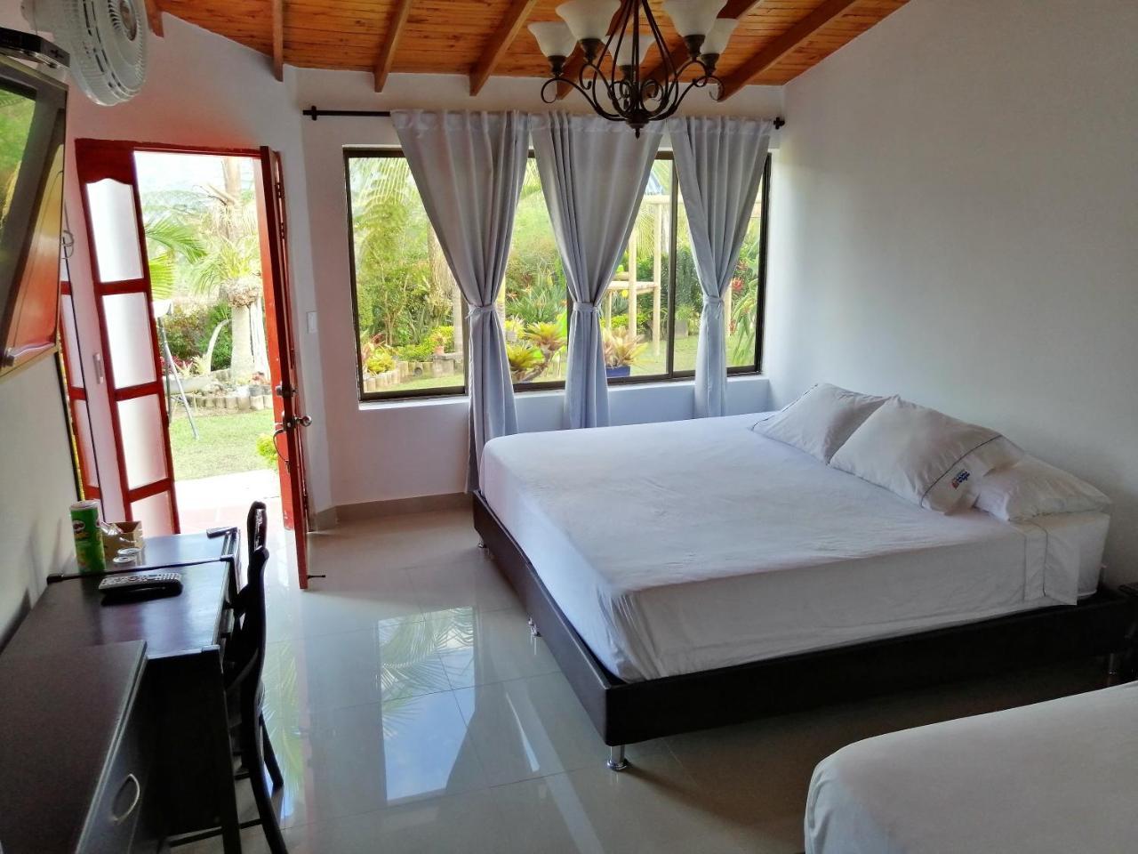 Hotel Santa Maria De Las Aguas Penol Guatape Room photo